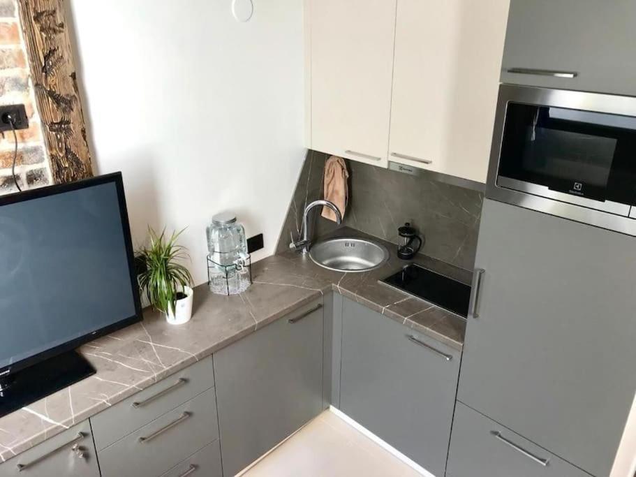 Apartament Charming Loft Near Old Town Tallin Zewnętrze zdjęcie